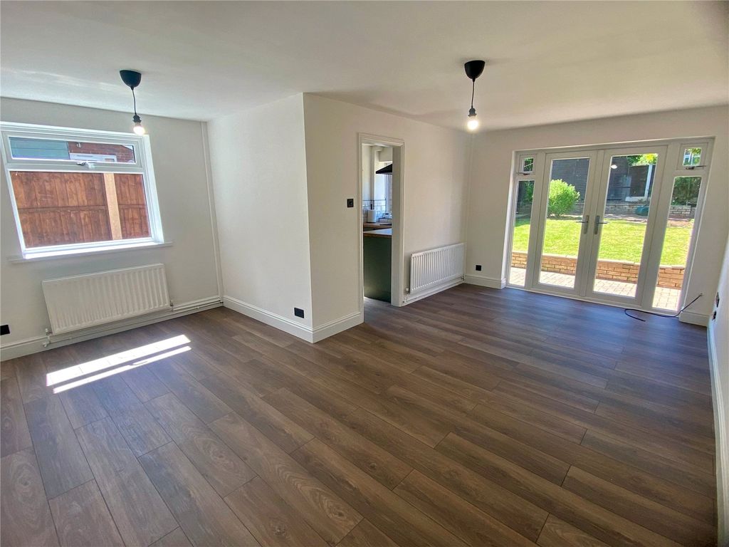 Property photo 2 of 15 Picture No. 08