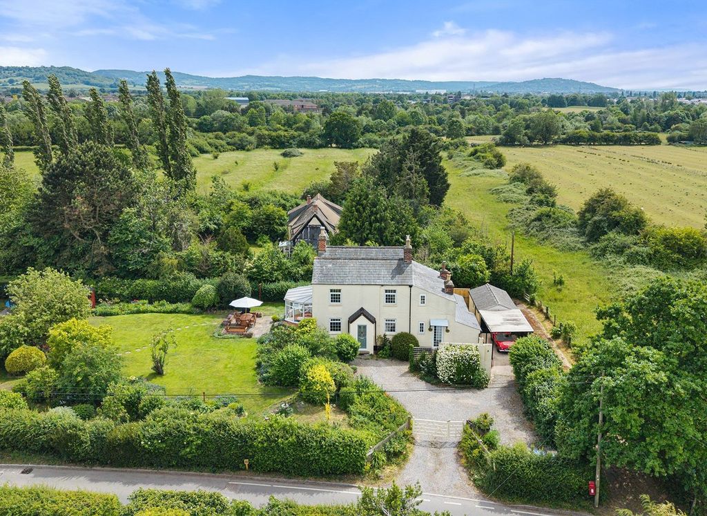 Property photo 1 of 33