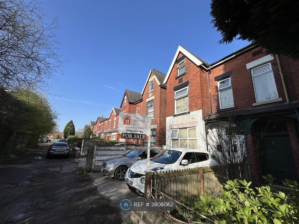 Property photo 2 of 8