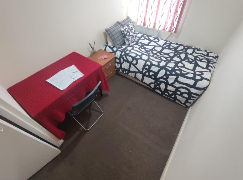 Property photo 1 of 4