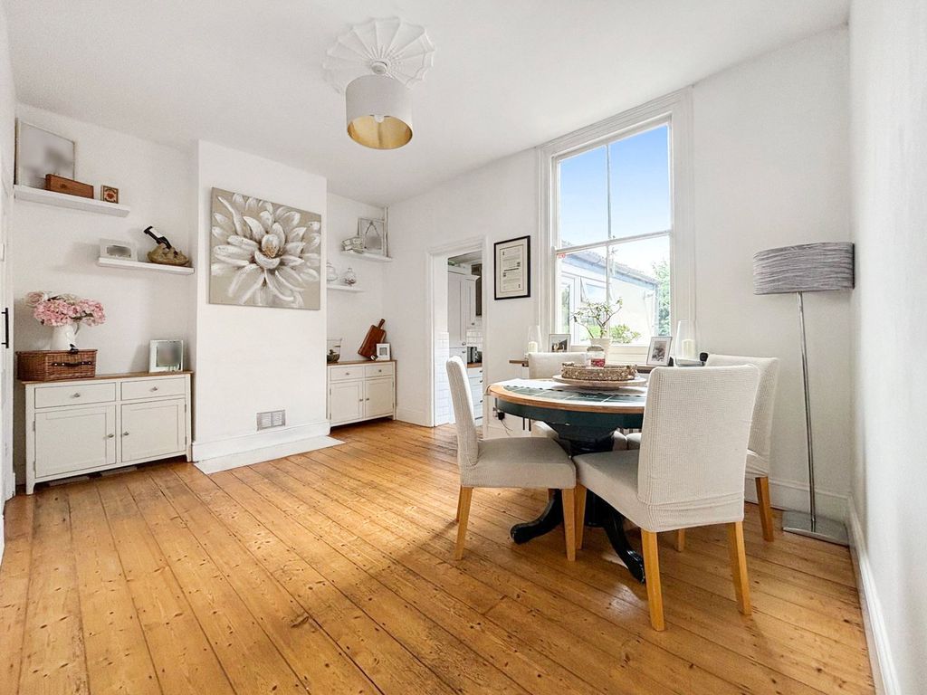 Property photo 3 of 12 Dining Room