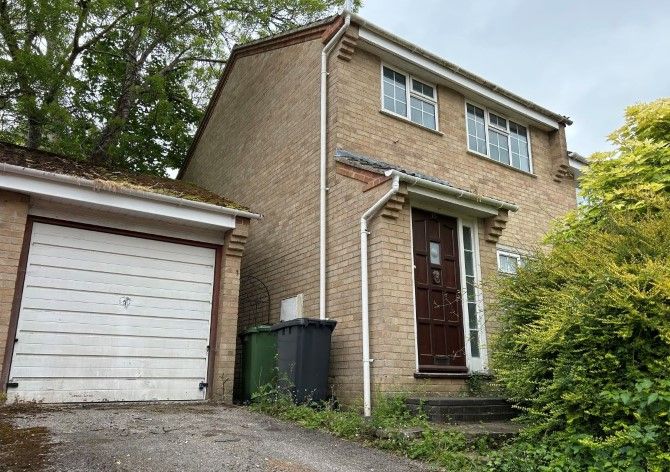 Property photo 1 of 11