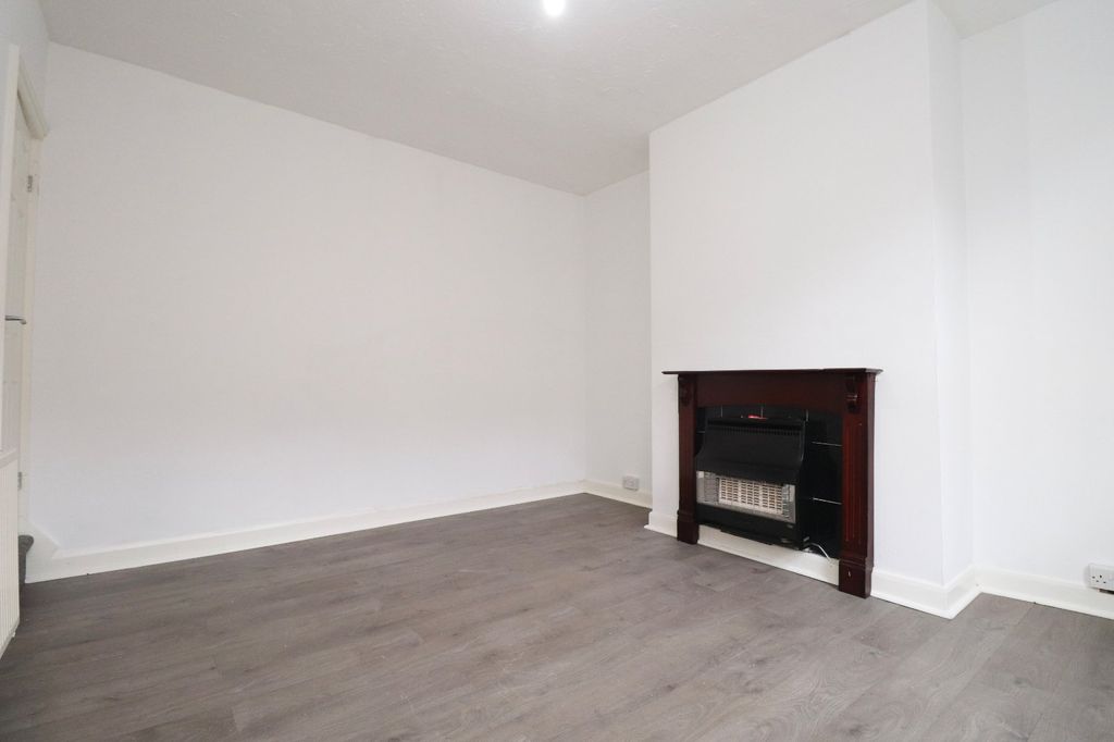 Property photo 3 of 9 Picture No. 12