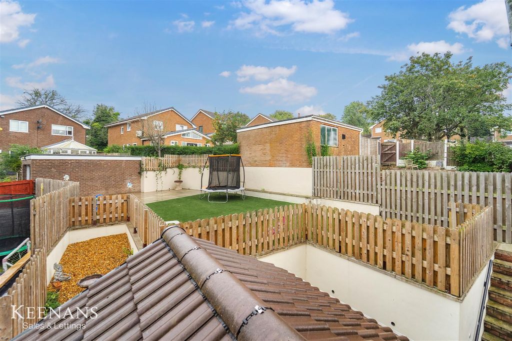 Property photo 3 of 29 9.Jpg