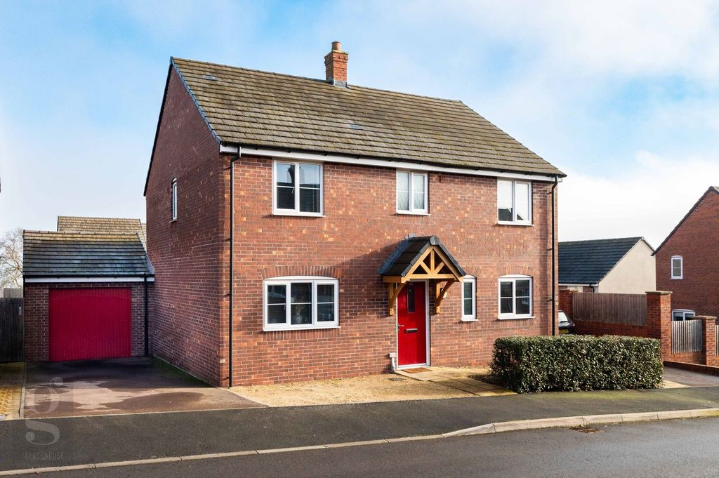 Property photo 1 of 30