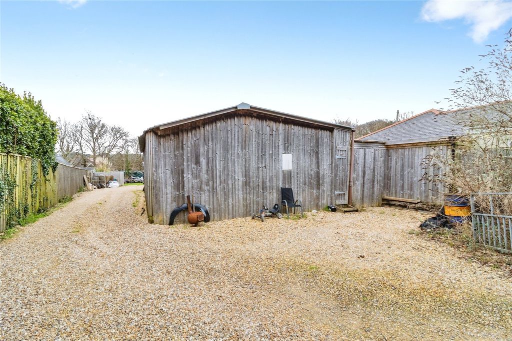 Property photo 2 of 32 Picture No. 55