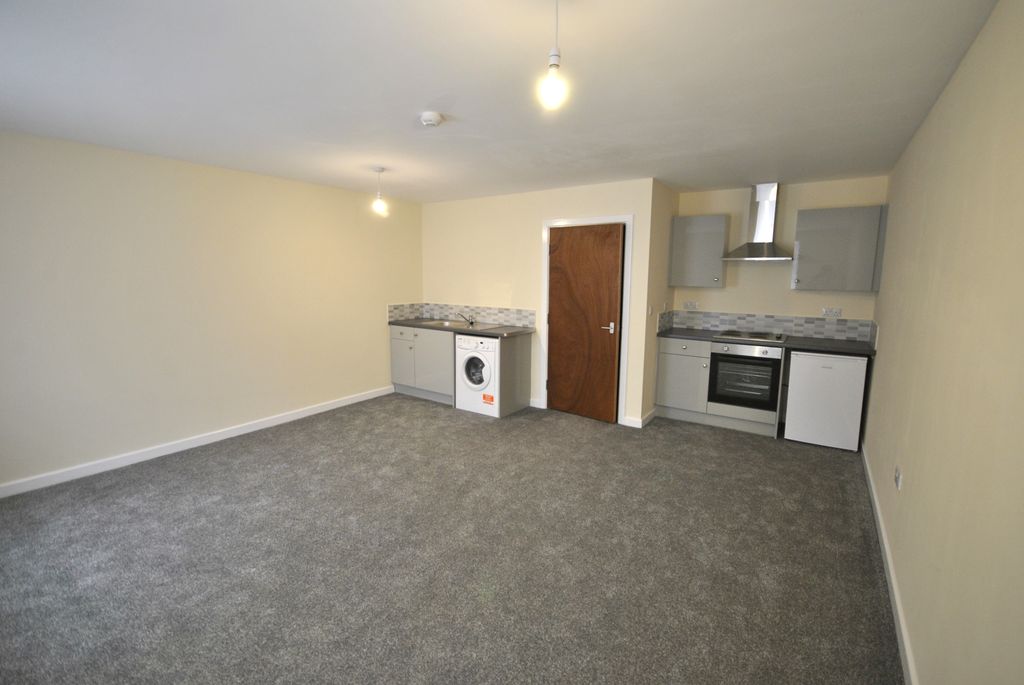 Property photo 2 of 5