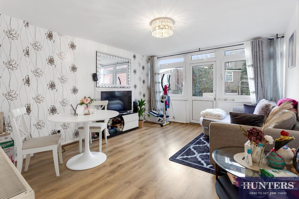 Property photo 2 of 9 Reception Reverse