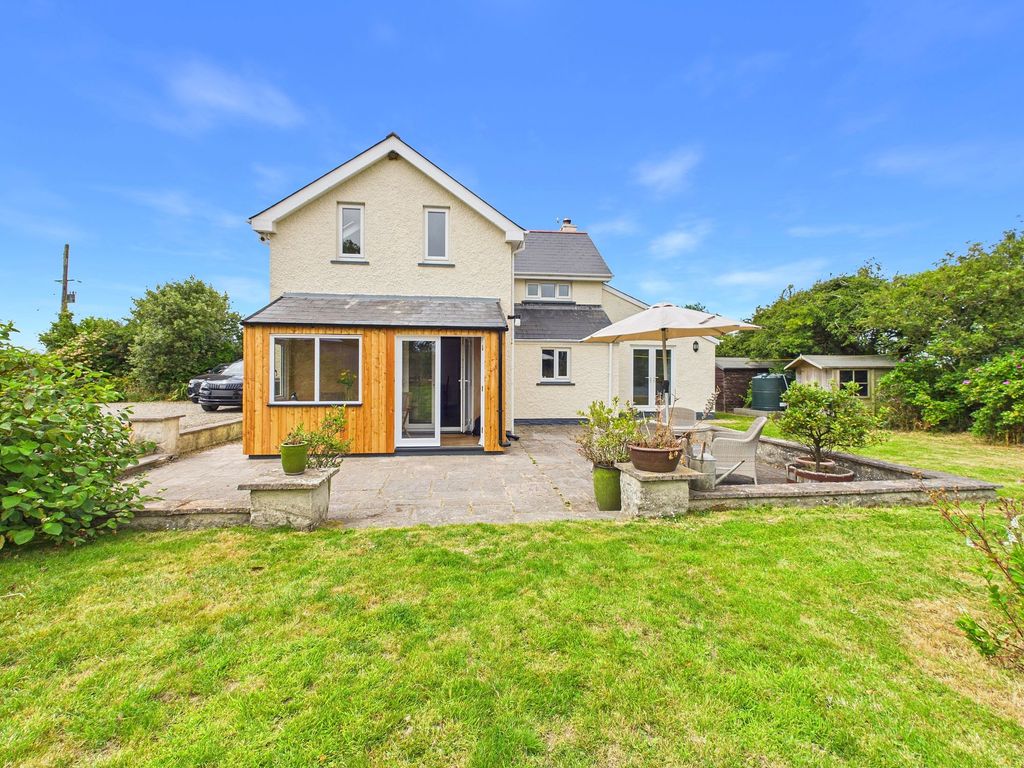 Property photo 2 of 41