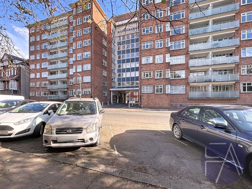 Property photo 1 of 11 4584291