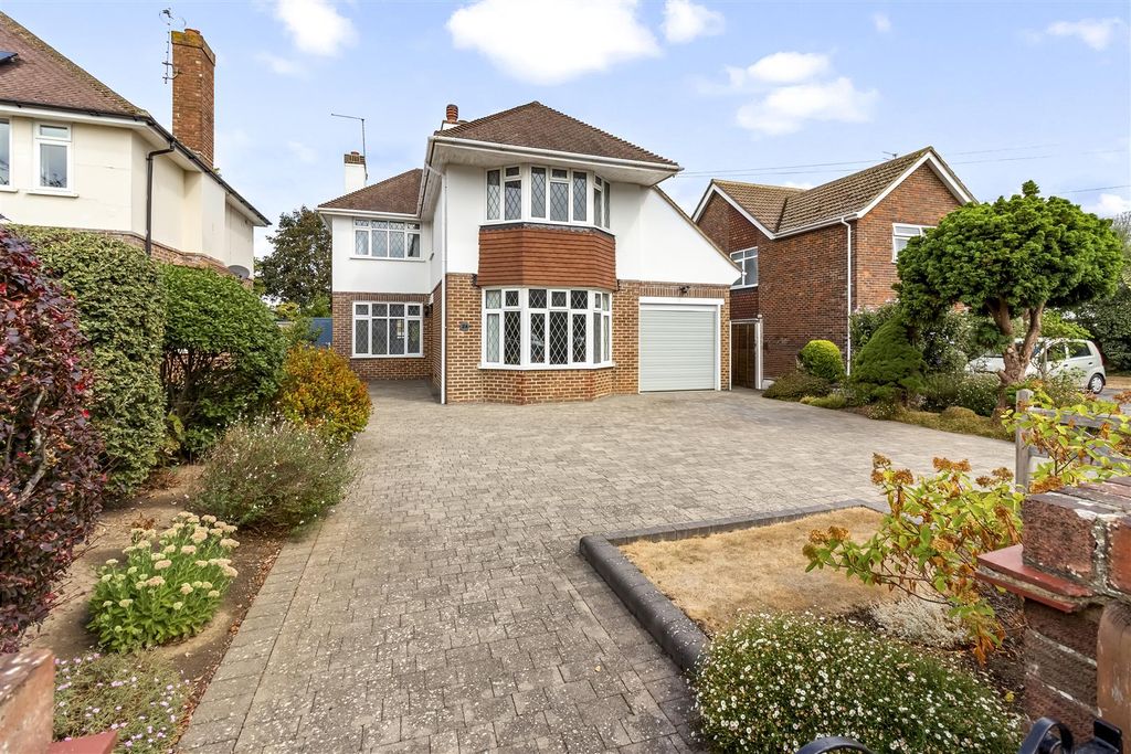 Property photo 1 of 29 24 West Park Lane-024.Jpg