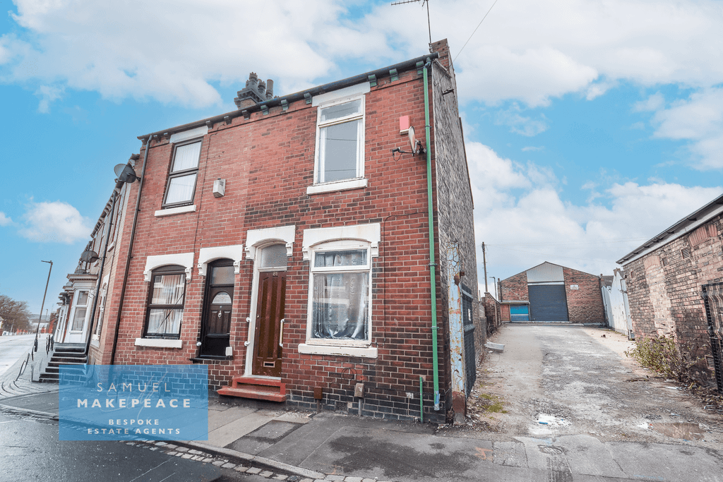 Property photo 1 of 21 Three Bedroom End Terrace -  Fantastic Investment Opportunity.