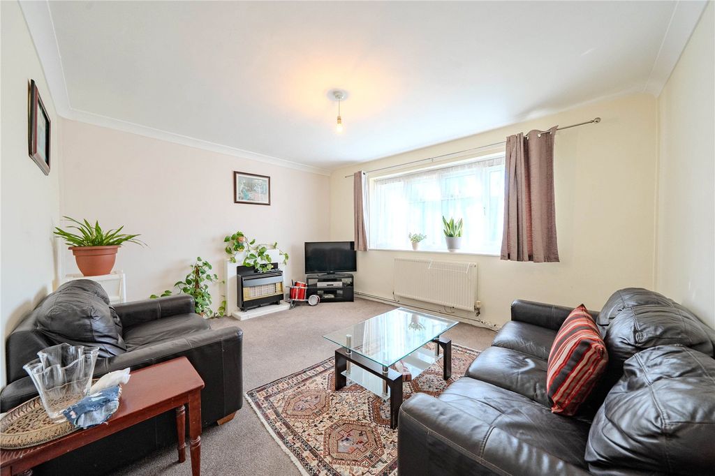 Property photo 2 of 9 Picture No. 03