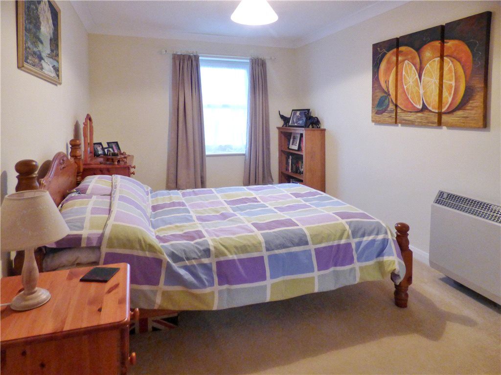 Property photo 3 of 7 Bedroom