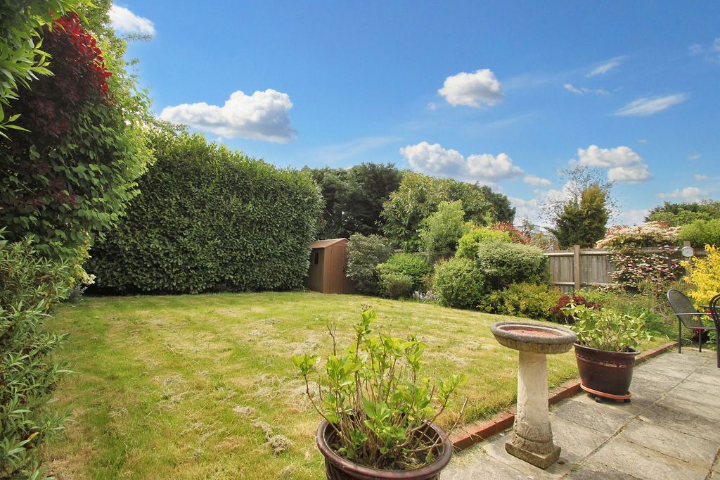 Property photo 3 of 24