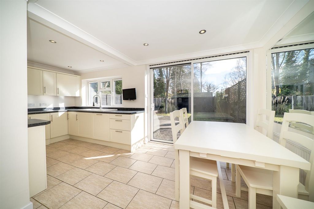 Property photo 3 of 23 Kitchen/Dining Room 1