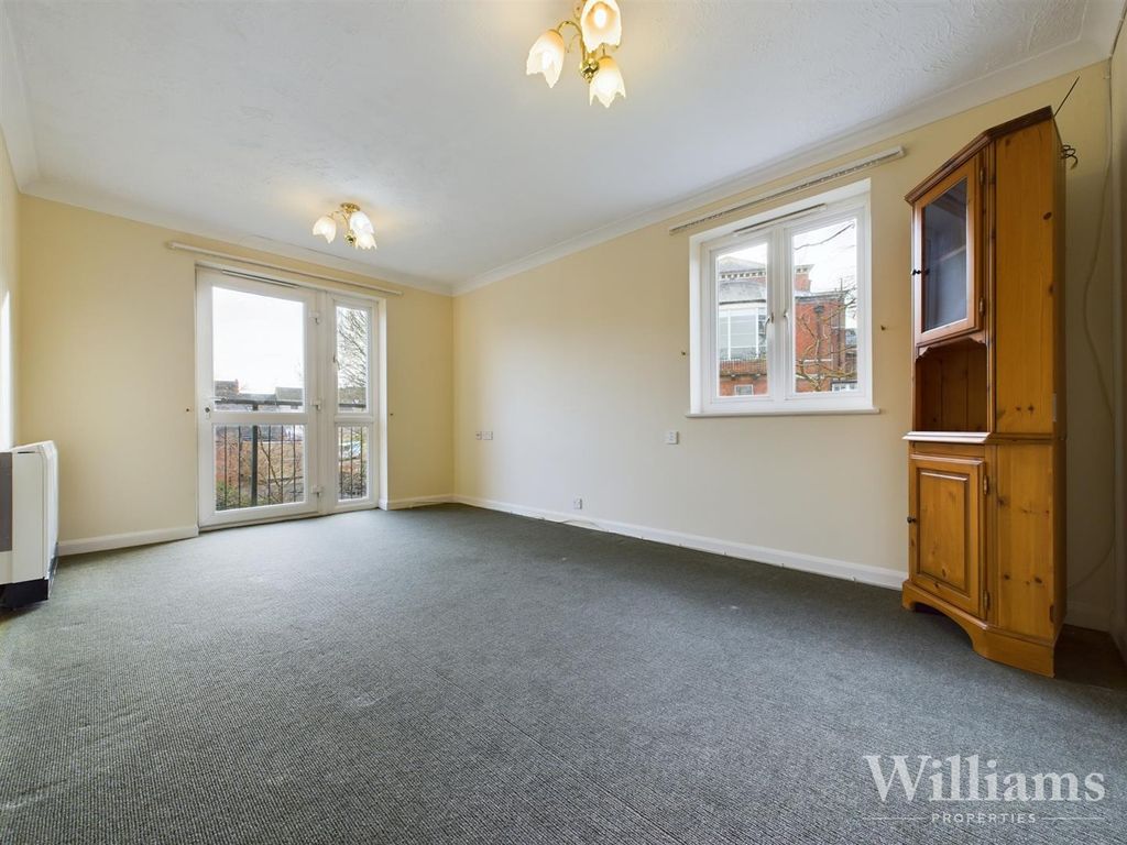 Property photo 3 of 9 Cam04950G0-Pr0004-Still008.Jpg