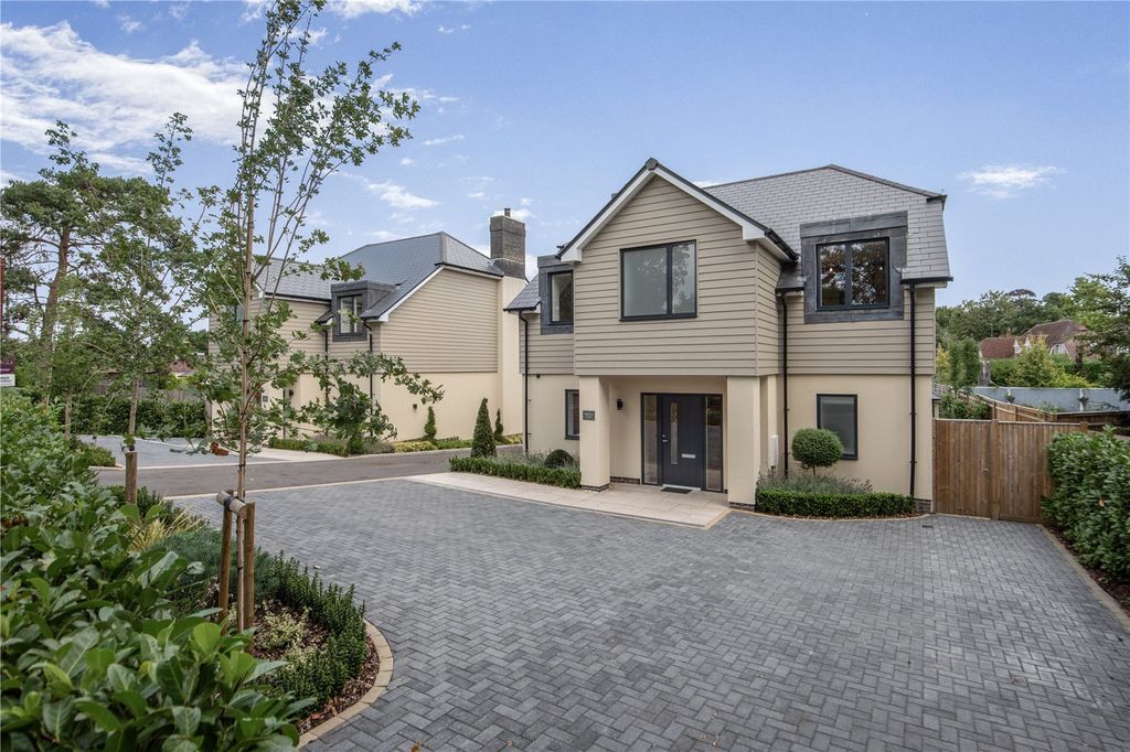 Property photo 2 of 23 Picture No. 02