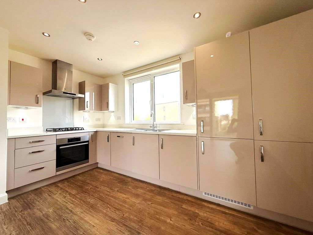 Property photo 2 of 11 Picture No. 58