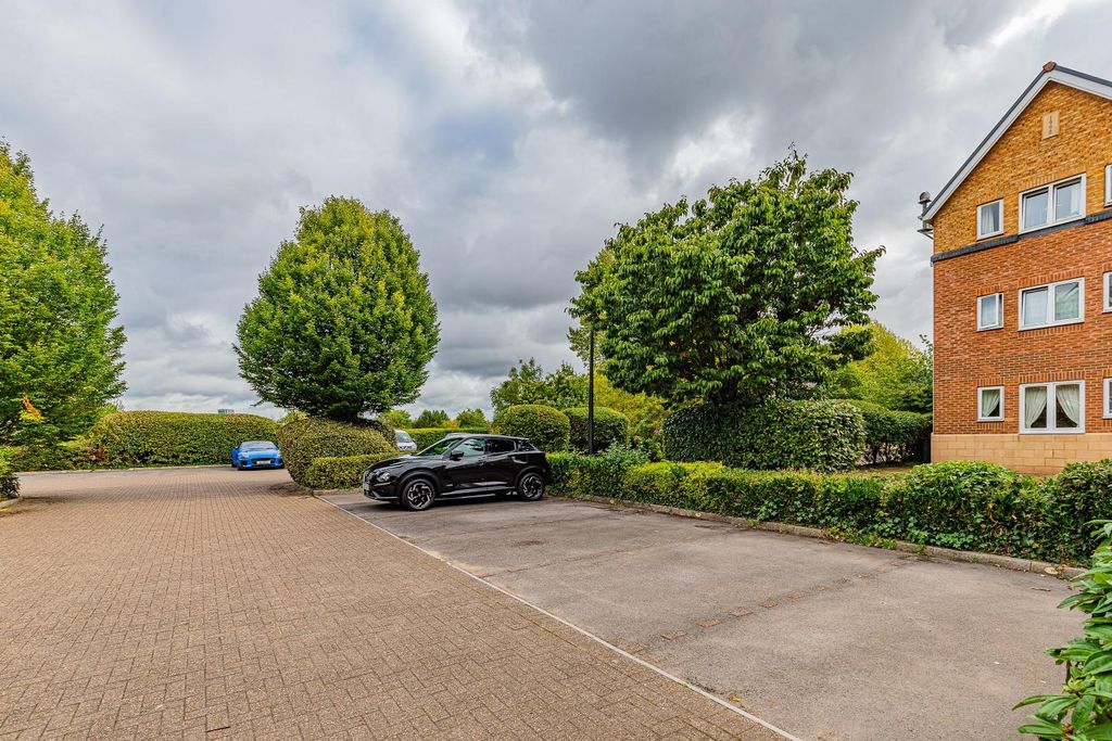 Property photo 2 of 11 11-2.Jpg