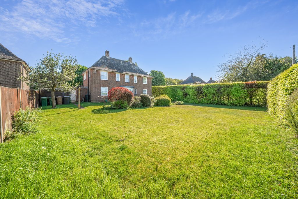 Property photo 3 of 15