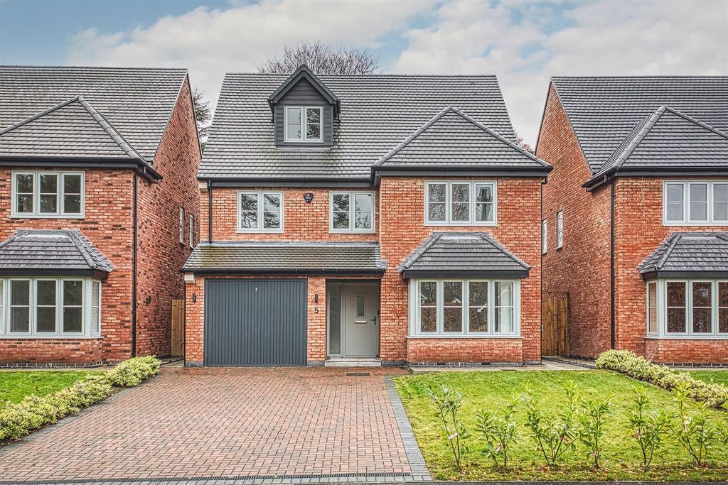 Property photo 1 of 25