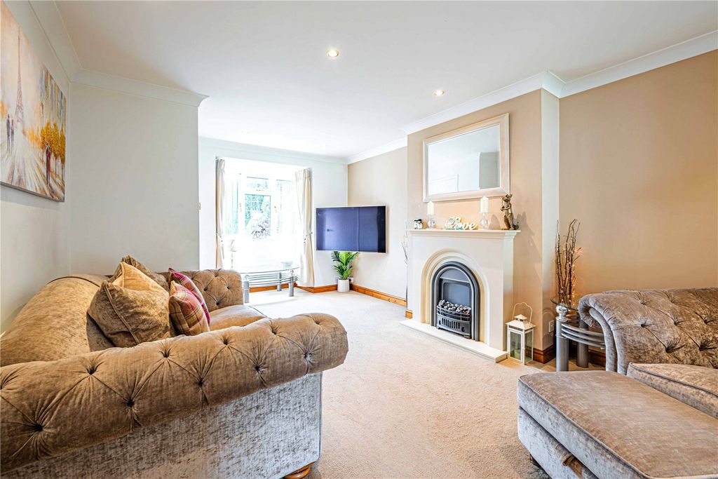 Property photo 3 of 22 Picture No. 26