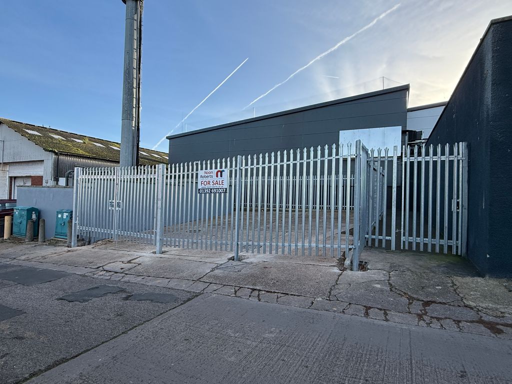 Property photo 2 of 3