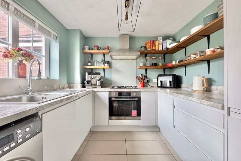 Property photo 3 of 14 Photo 10