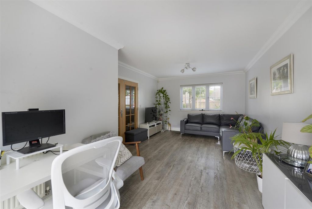 Property photo 3 of 15 11Clearheart03.Jpg