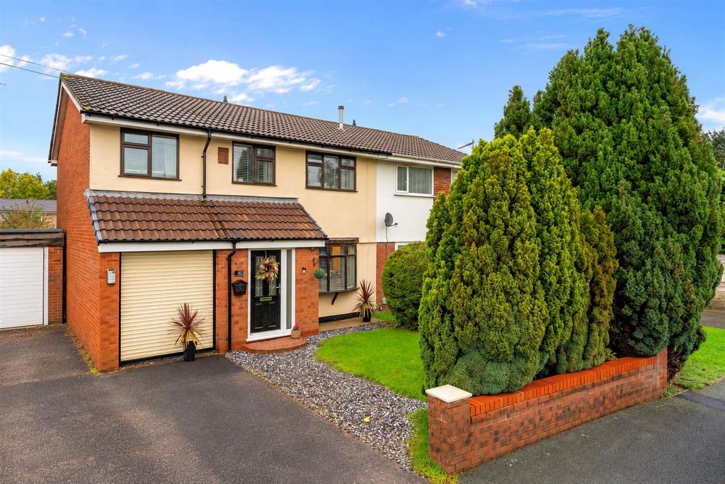 Property photo 1 of 27 0747B953-B6B6-4884-9B52-06A73459E566.Png