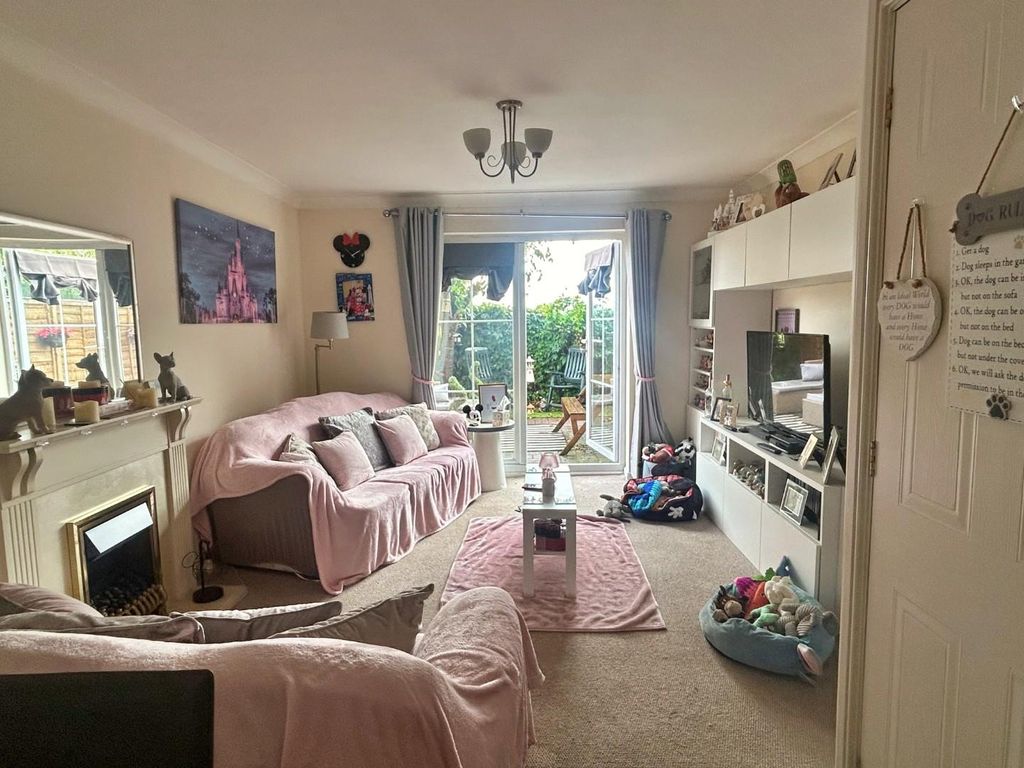 Property photo 2 of 11 11.Jpg