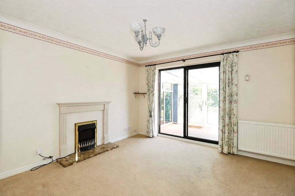 Property photo 2 of 16 Picture No. 22