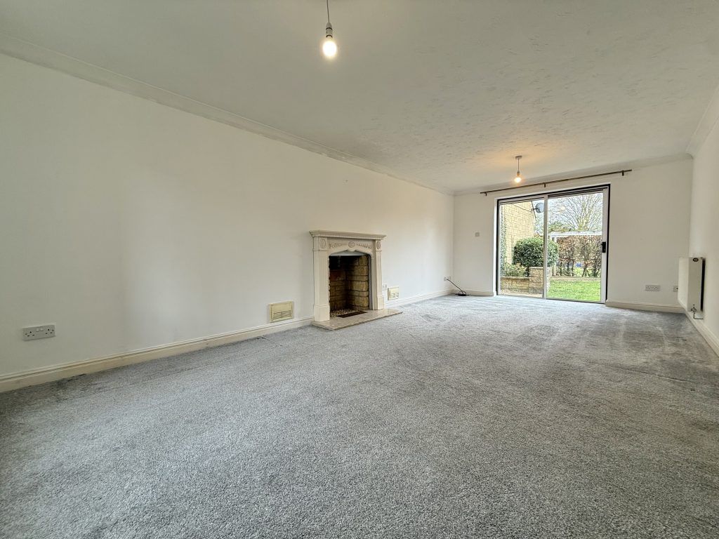 Property photo 3 of 26