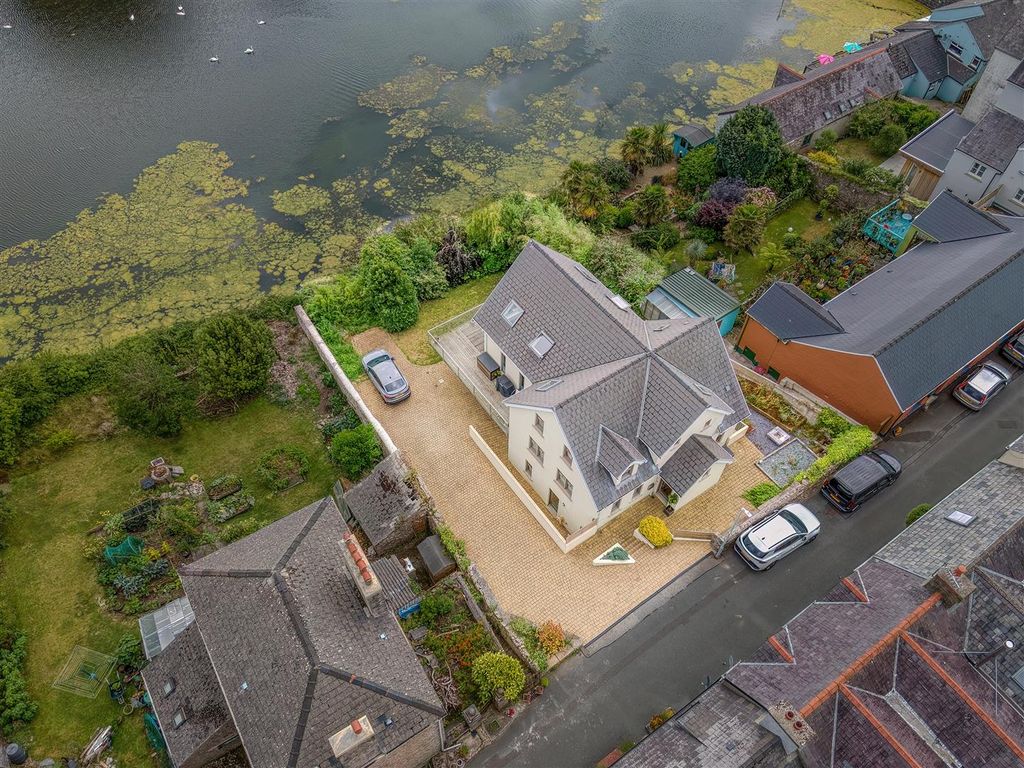 Property photo 1 of 56 Dji_0350_Hdr.Jpg