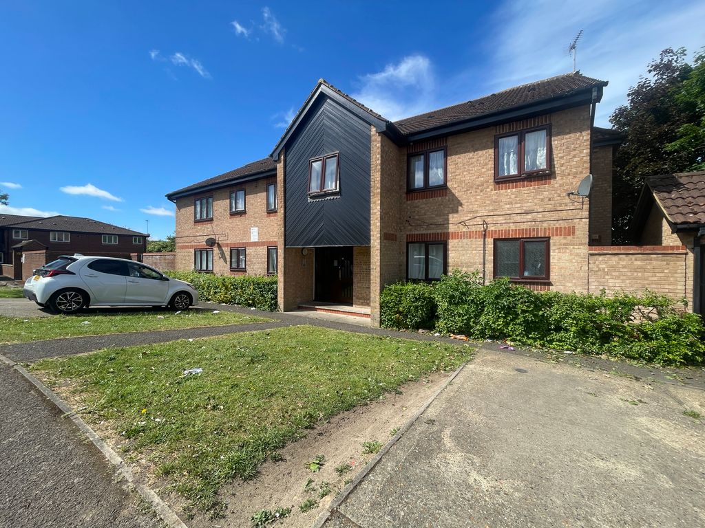Property photo 1 of 11