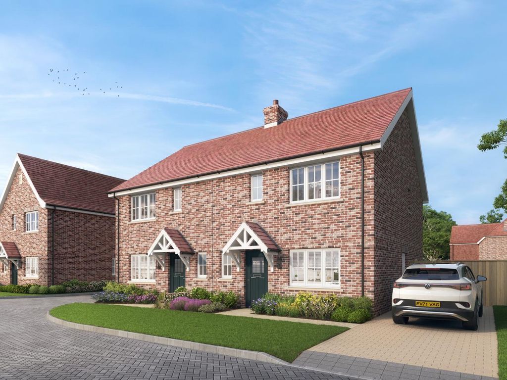 Property photo 1 of 18 The Copthorne, Number 80