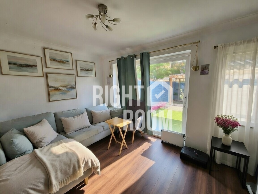 Property photo 2 of 9