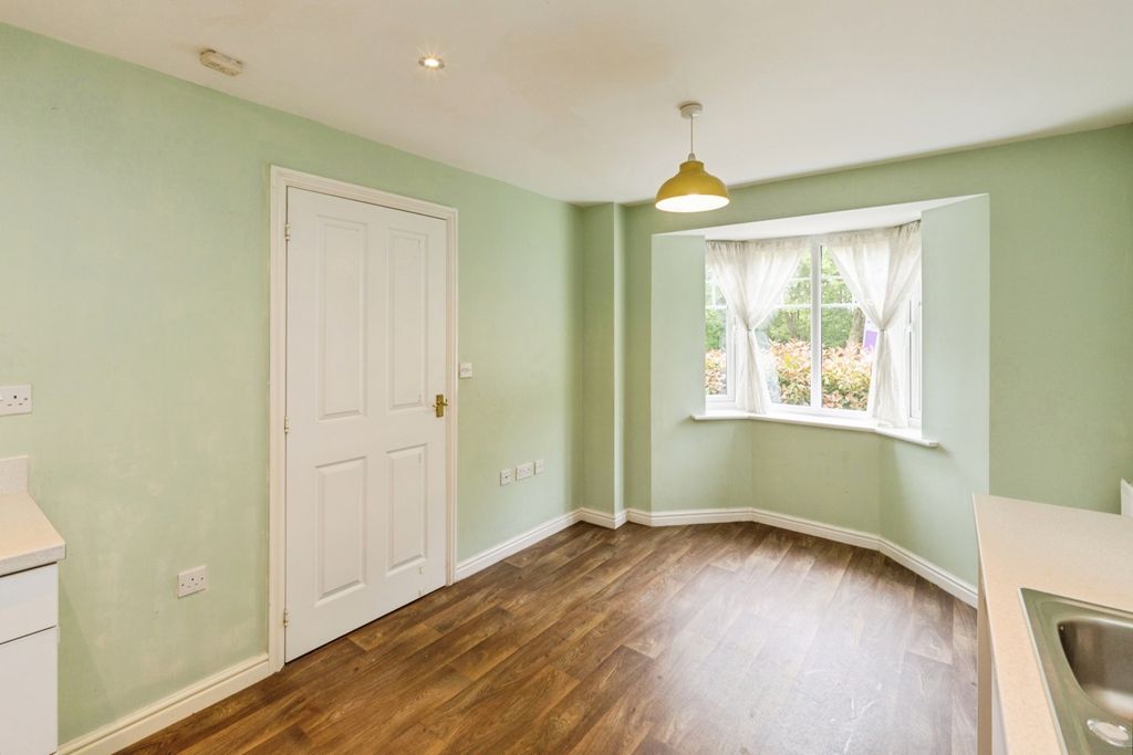Property photo 3 of 19 Pbox-Img.Jpg