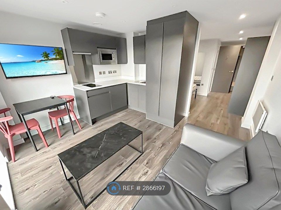 Property photo 3 of 10