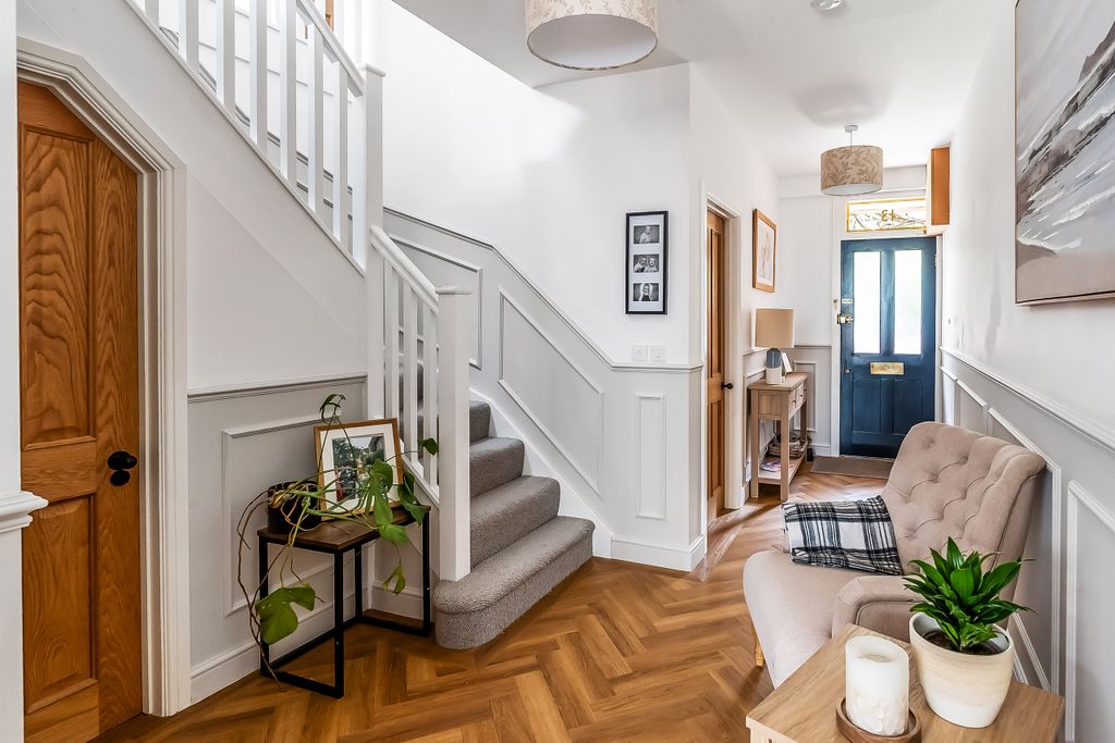 Property photo 3 of 30 3