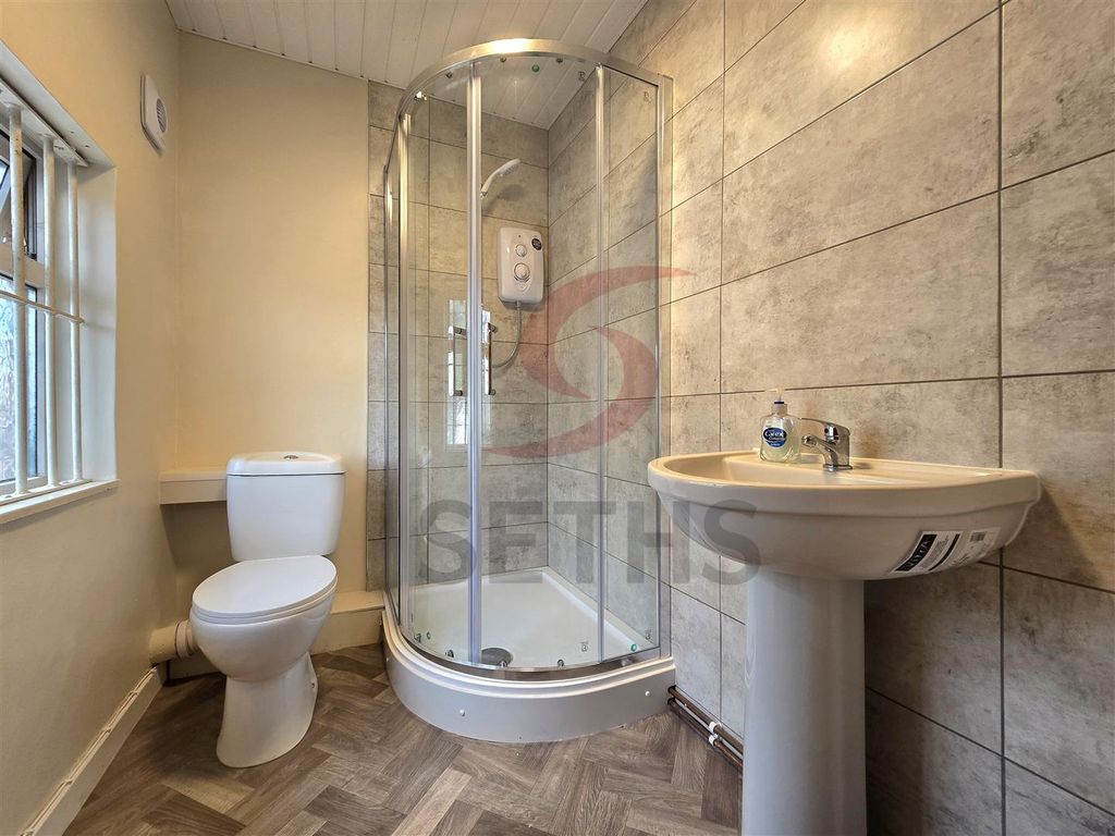 Property photo 3 of 6 Shower Room