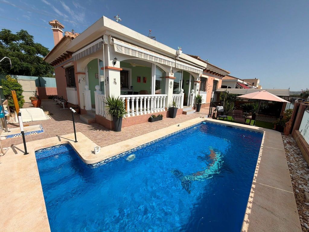 Property photo 1 of 31