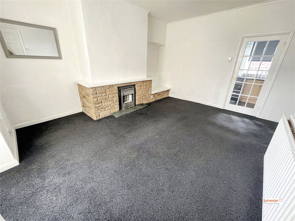 Property photo 2 of 18 Picture No. 03