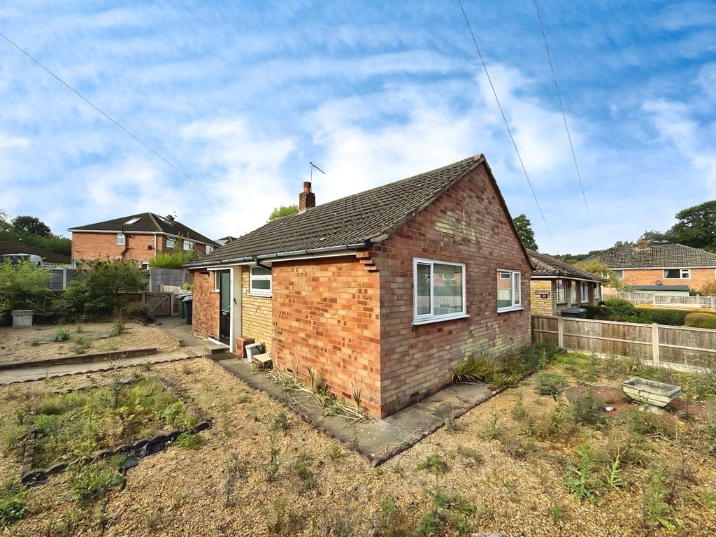Property photo 1 of 8
