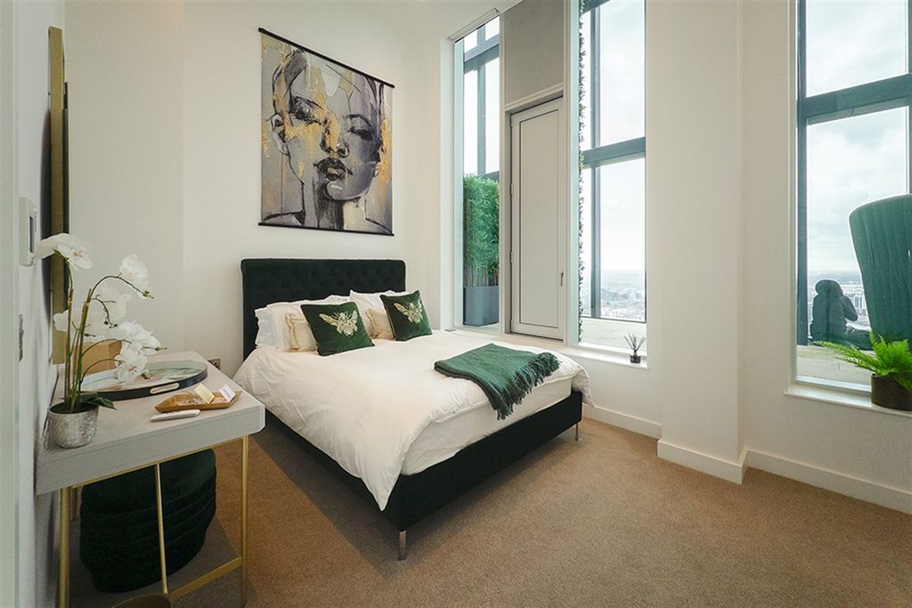 Additional image 23 of 3 bed flat to rentElizabeth Tower M15