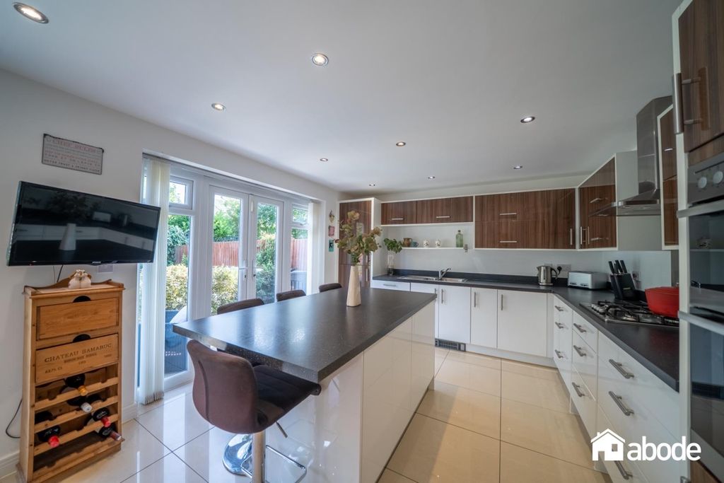 Property photo 3 of 34 Dsc04273-Hdr.Jpg