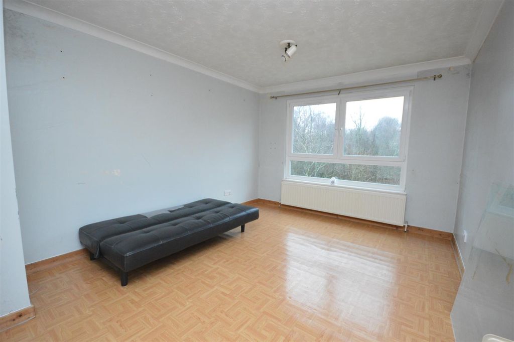 Property photo 2 of 10 4.Jpg