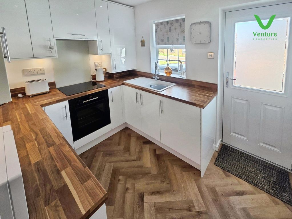Property photo 3 of 15 Pbox-Img.Jpg