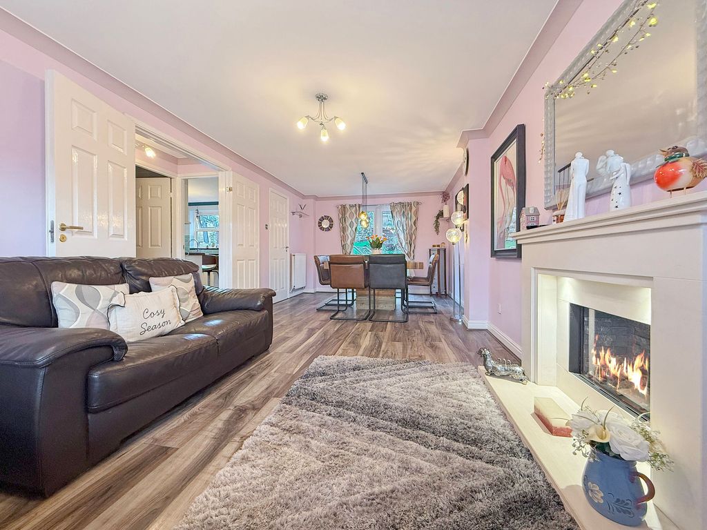 Property photo 3 of 51